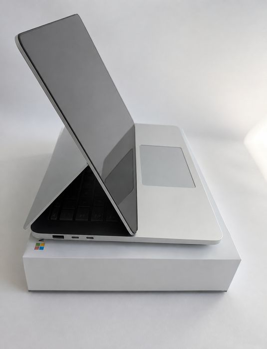 Okazja!!! Laptop Microsoft Surface  Studio 2