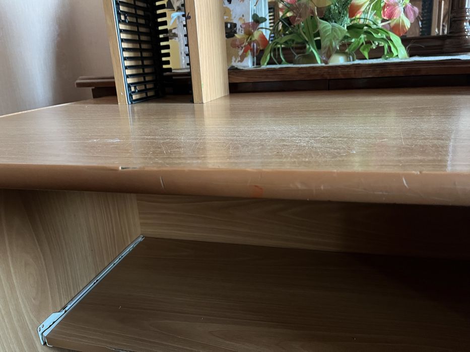 Продається стіл