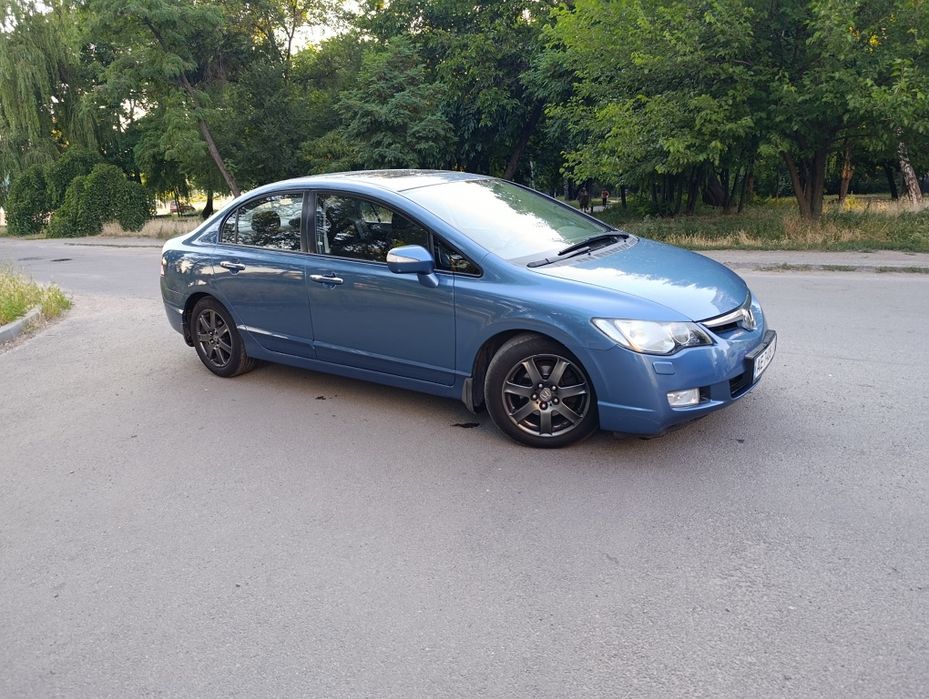 Хонда цивик 2007г 1.8 автомат Официальная.