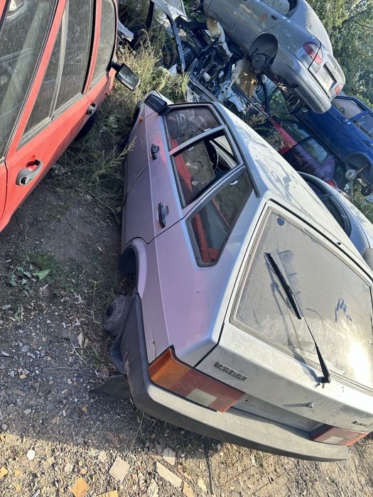 Розборка ВАЗ 2109 1.6 инжектор 2010 года