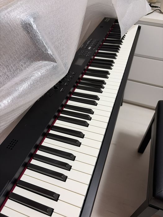 Roland RD 08 novo com garantia