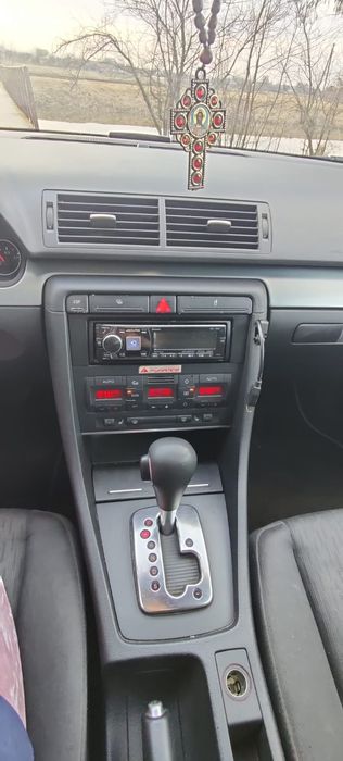 Audi A4B7 2005 автомат