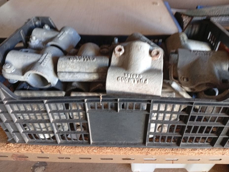 Braçadeiras de andaime