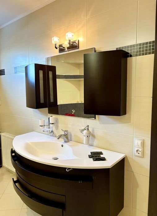 (21) Автономне опалення!!! Квартира подобово з джакузі метро Наукова