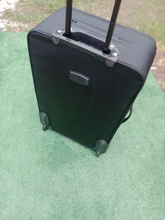 Walizka podróżna 64x44x23