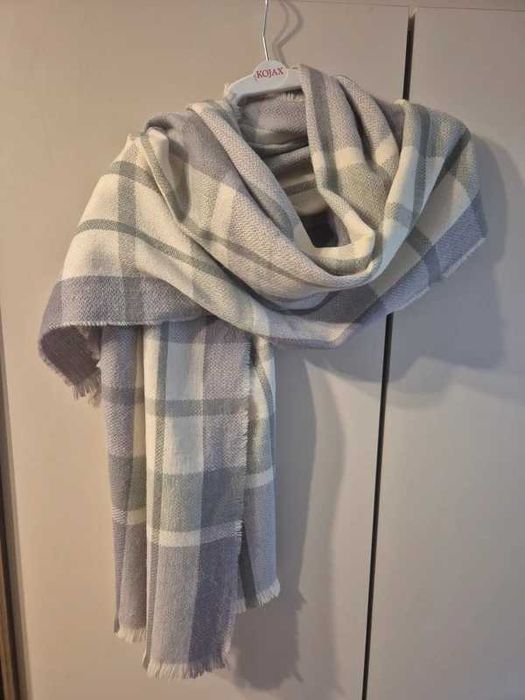 Szalik szal damski w kratę biały fiolet szary kratka