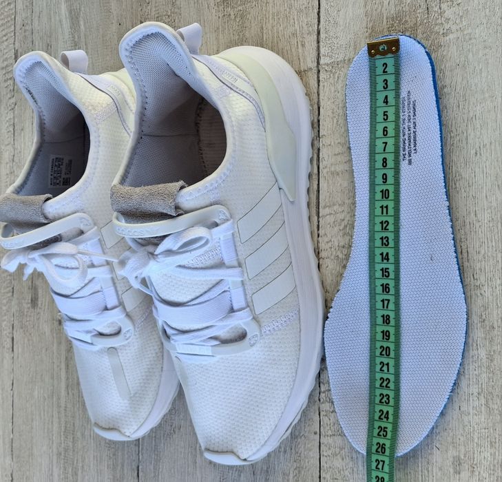Кросівки ADIDAS (Адідас) р.41.5 білі