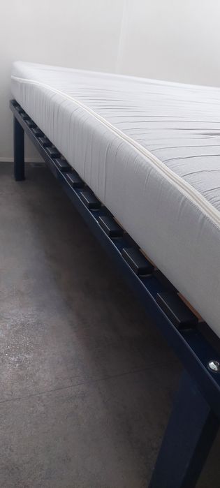 Cama de casal 140x190