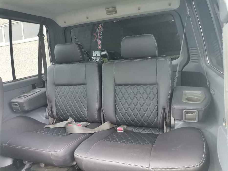 Mitsubishi Pajero  2.5