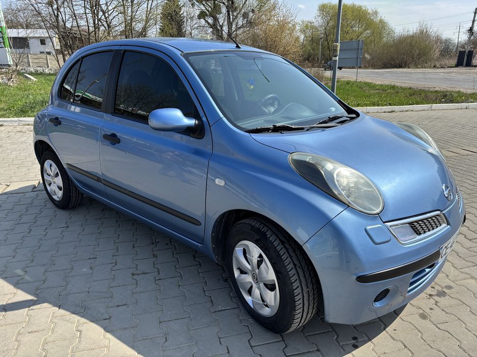Nissan micra 2008 року 1,2 автомат
