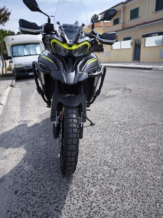 Benelli TRK 702X