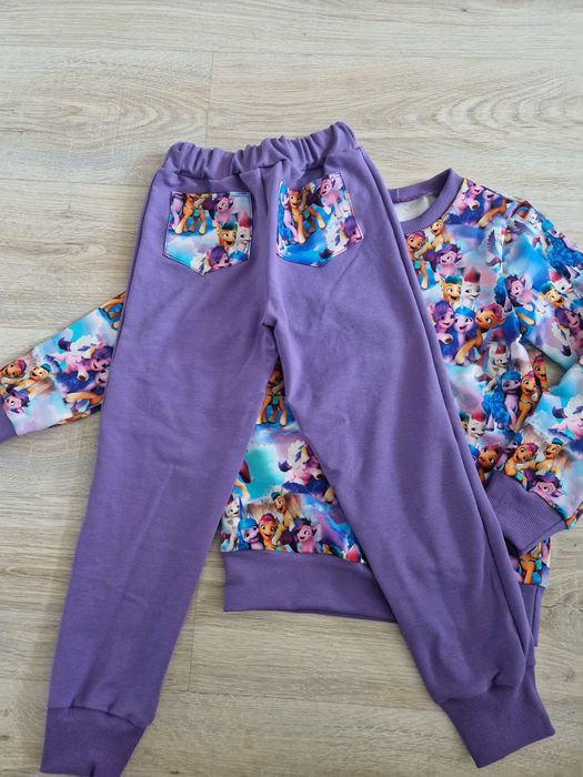 Nowy dres kucyki