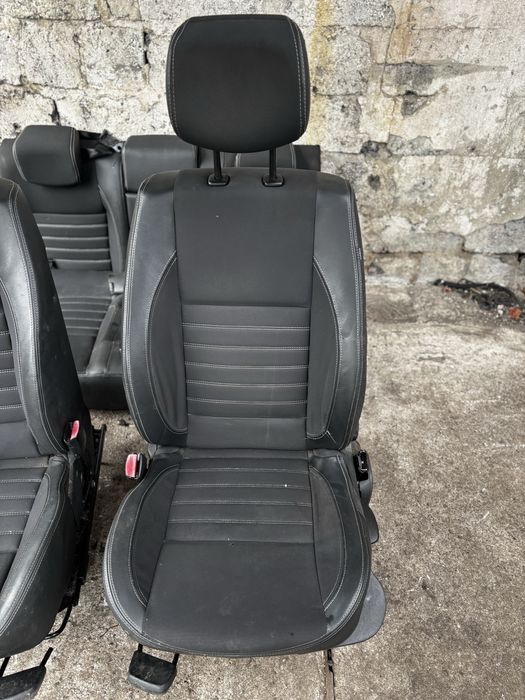 Салон сидіння Лагуна 3 універсал