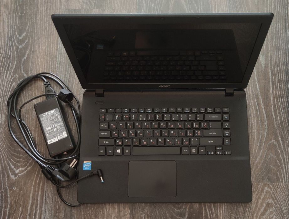 Продам ноутбук (б/у) Acer Aspire ES1-511-C0DV.