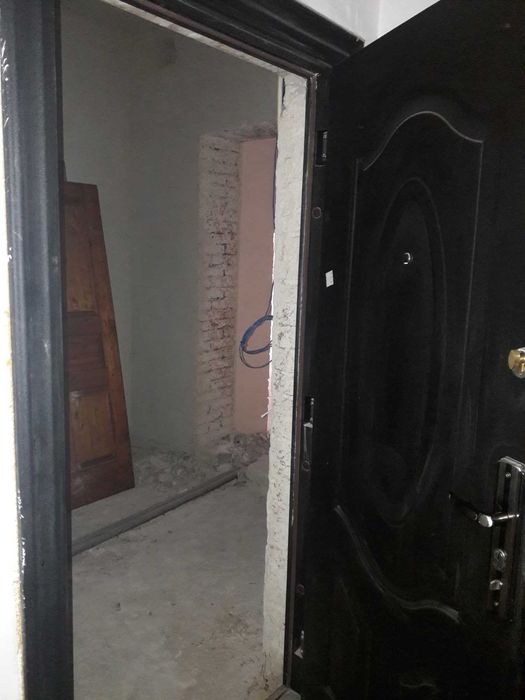 Продам 2 кімнатну квартиру в с  Рожни