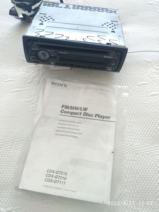 Rádio automóvel Sony CDX Gt 111