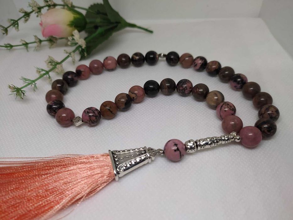 Чотки з натурального каменю в наявності!