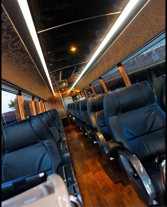 Продаж ТОВ з ліцензією міжнародні на перевезення автобусами