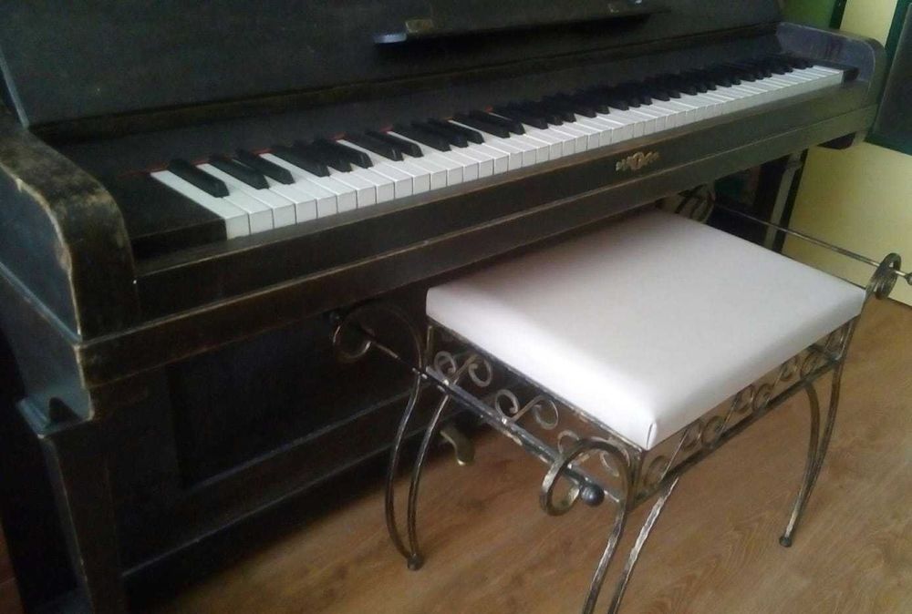 Pianino Menzel, antyk, zabytek, 1927