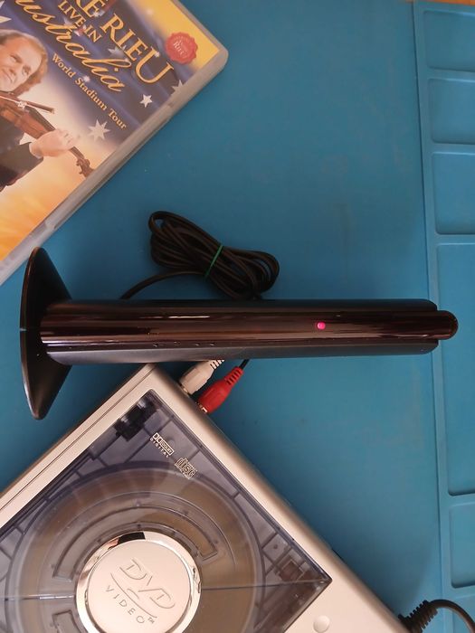 Emissor FM c/ Microfone Integrado