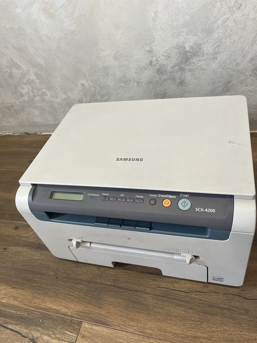 Принтер Samsung SCX-4200