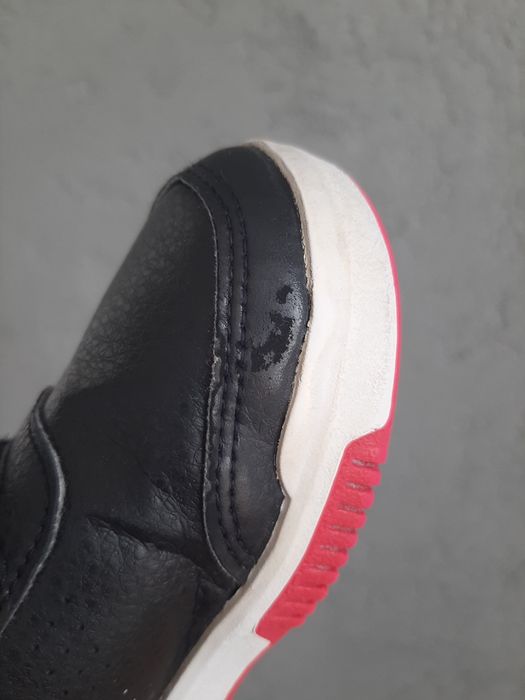 Buty Adidas Tensaur r. 30