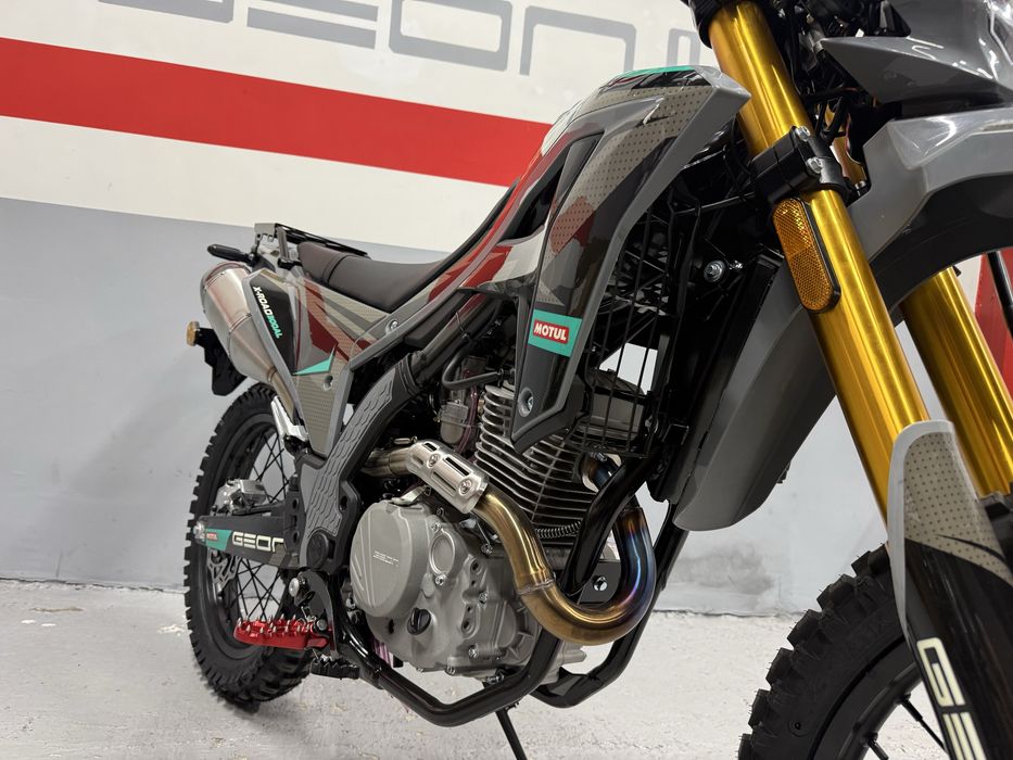 Ендуро GEON X-Road 300 YGH 21/18