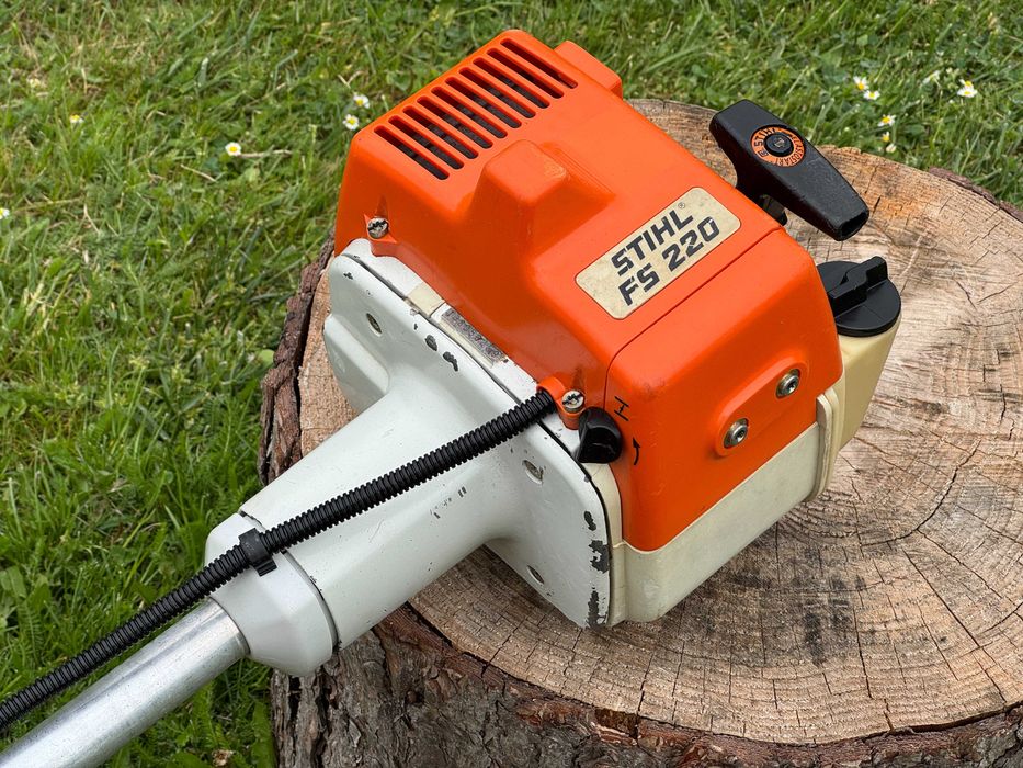Kosa spalinowa Stihl FS 220 zestaw !!!