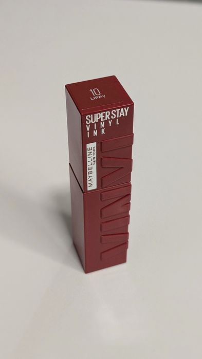 Maybelline SuperStay Vinyl Ink 10 Lippy