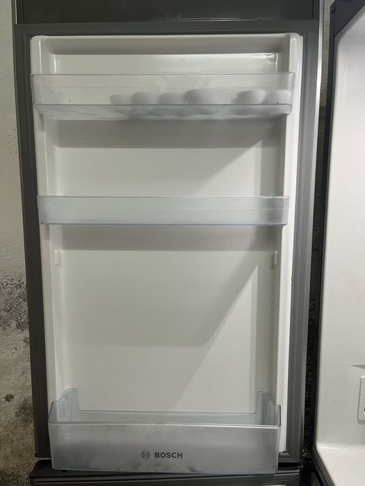 Frigorífico Combinado Bosch kgn33nle (No Frost E 176cm 282L inox)