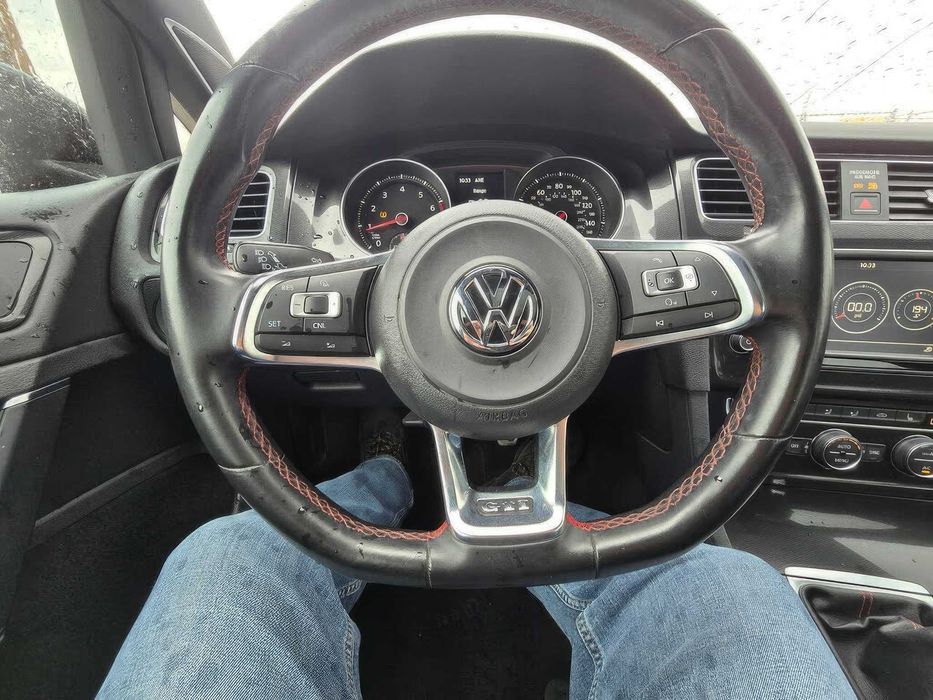 Volkswagen Golf GTI S      2015