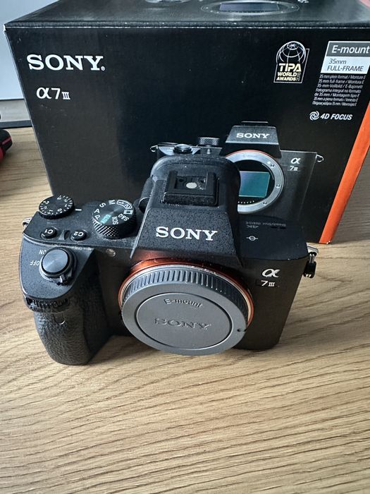Sony a73 - a7III
