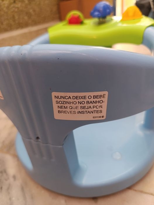 Assento de banho para bebé azul