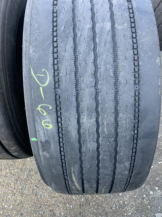D60. 385/55/22,5 Michelin XFA 2