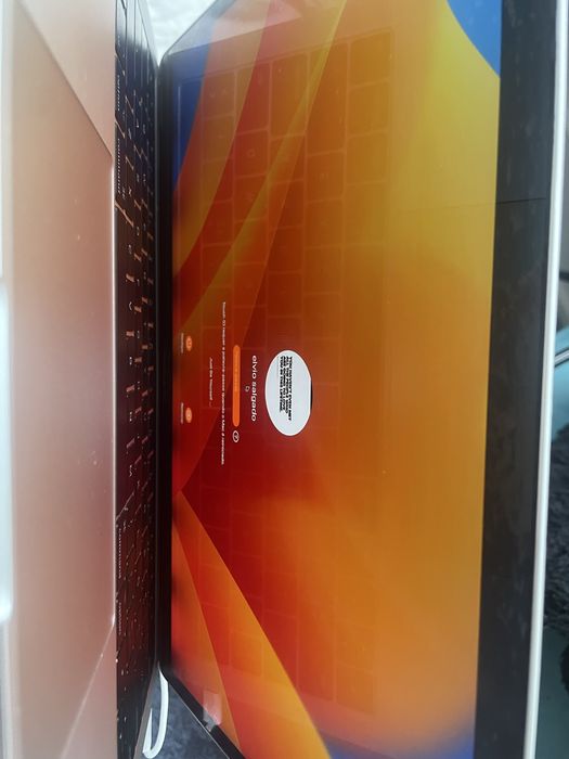 MacBook Pro Touch Bar APPLE Como Novo - 13'' -