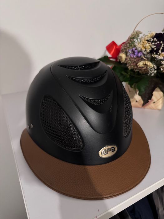 Kask Gpa first lady