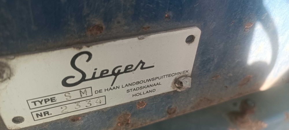 Оприскувач навісний Siger