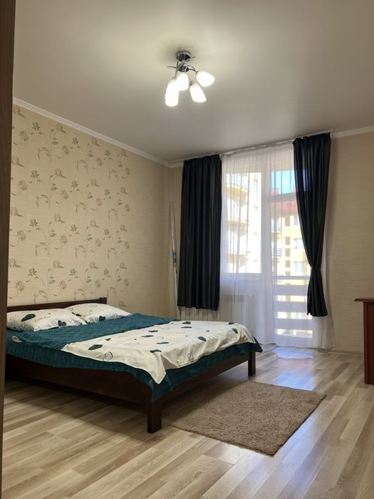 Квартира подобово ЖК Сакура Ужгород