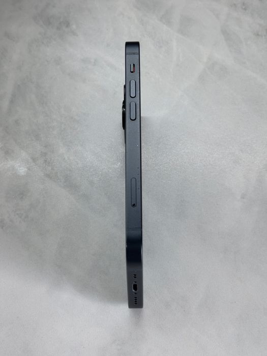 iPhone 13 mini 128 GB Preto – Muito bom estado | €250