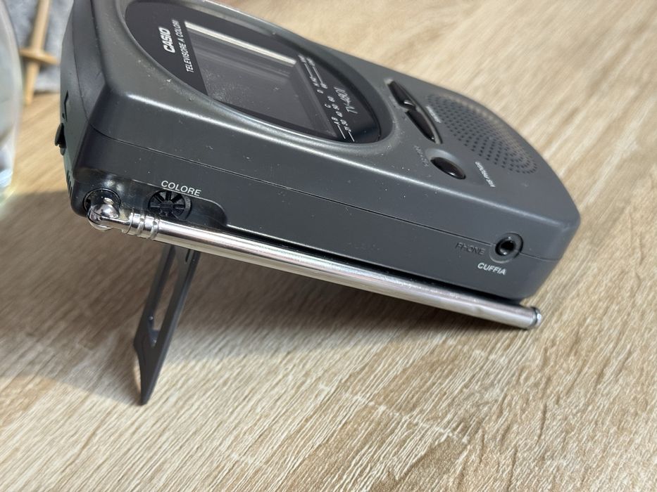 Портативний телевізор Casio  TV-480I