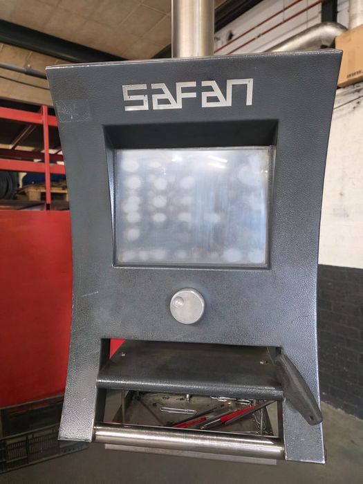 Листозгин Листогиб SAFAN
120тонн