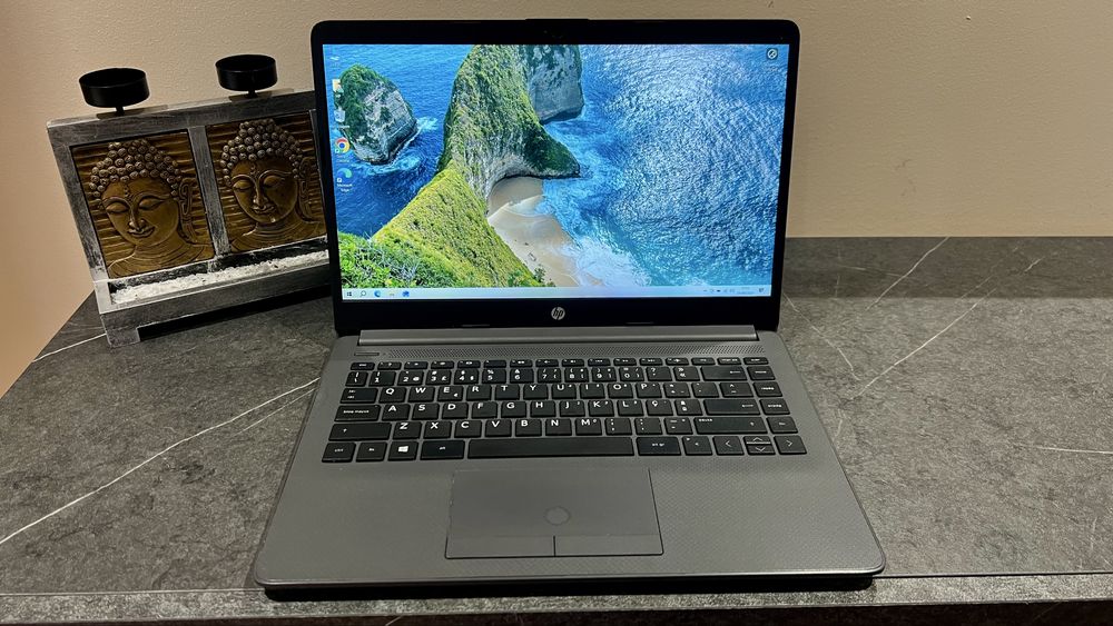 HP Probook 240 G8 Intel/8Gb RAM/SSD 256Gb/Full HD