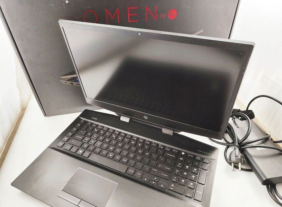 Laptop Omen 17’ 16gb i7-10750h 512gb