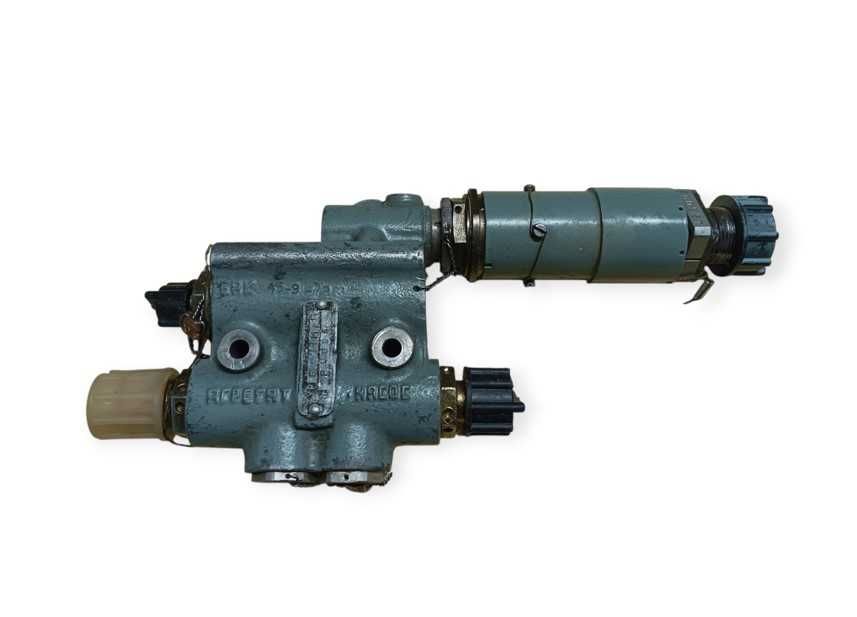 Hydrauliczny rozdzielacz kierunkowy URBA-74ML5 (РКК 45-3-58)