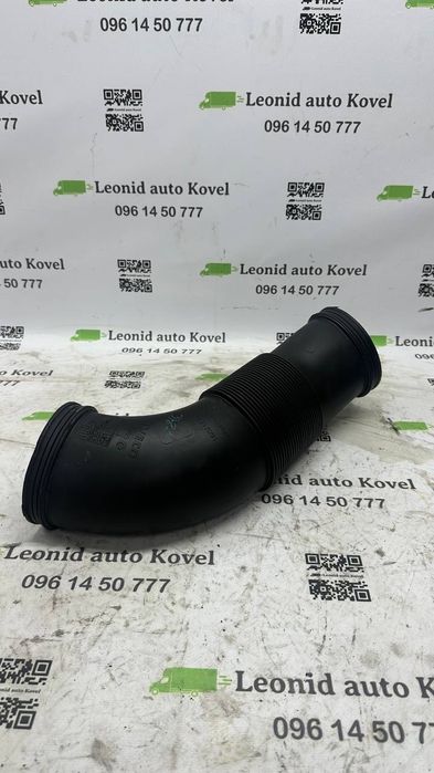 Повітряний патрубок на Iveco Daily