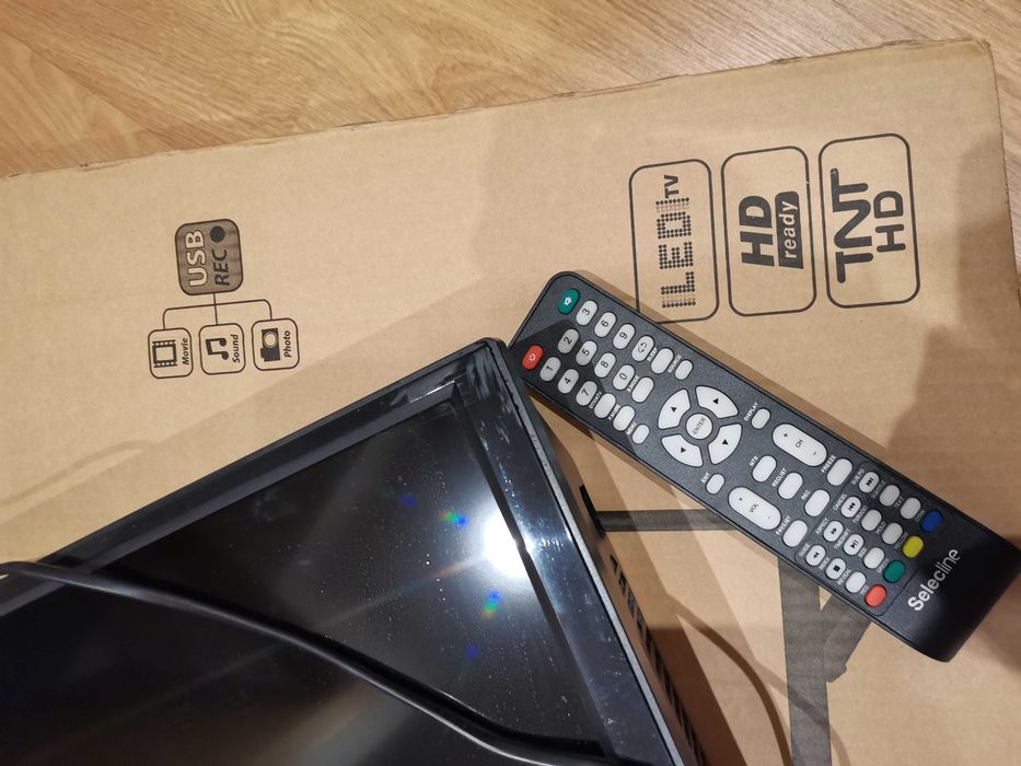 Tv Led 32 nova na embalagem 80cm
