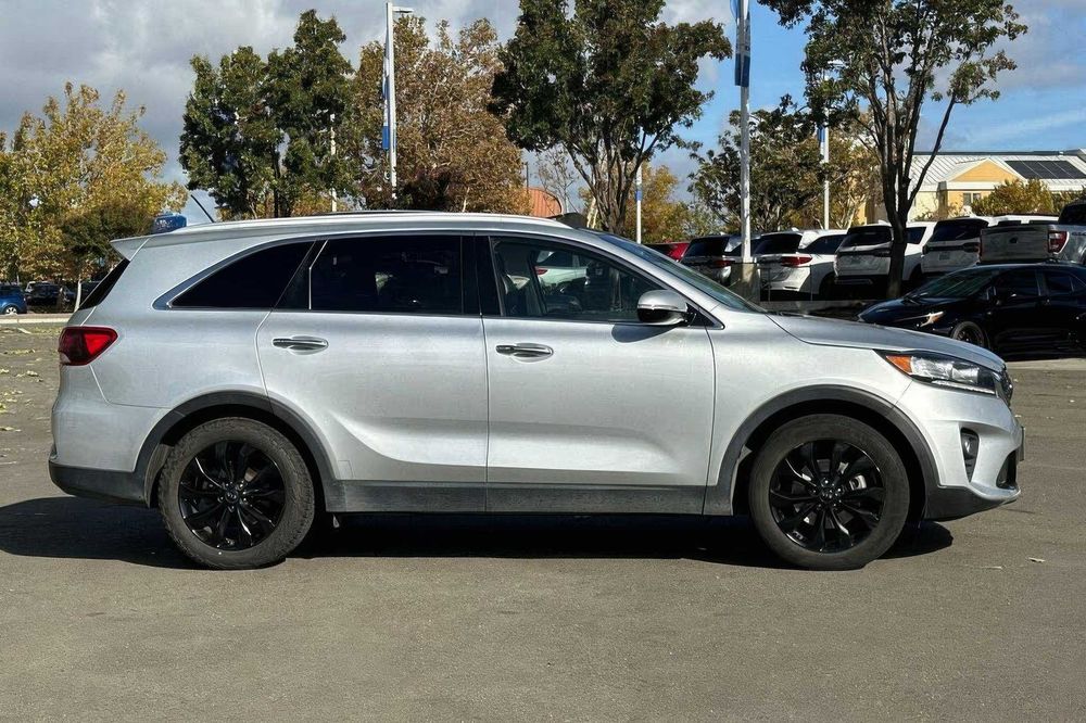 Kia Sorento EX V6      2020