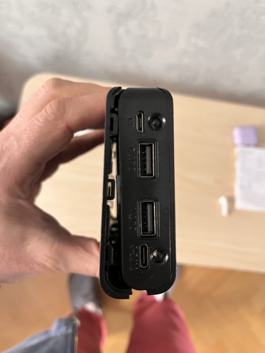 Power bank на 8 акумуляторів 18650
