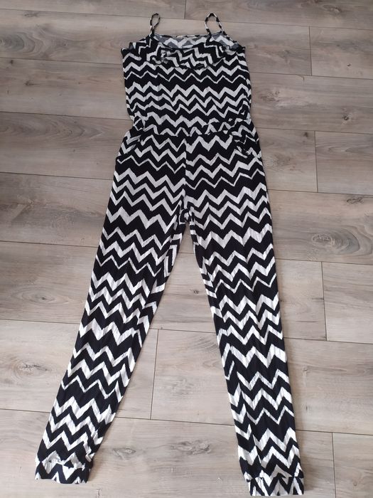 Sprzedam spodnium h&m 164, strój galowy