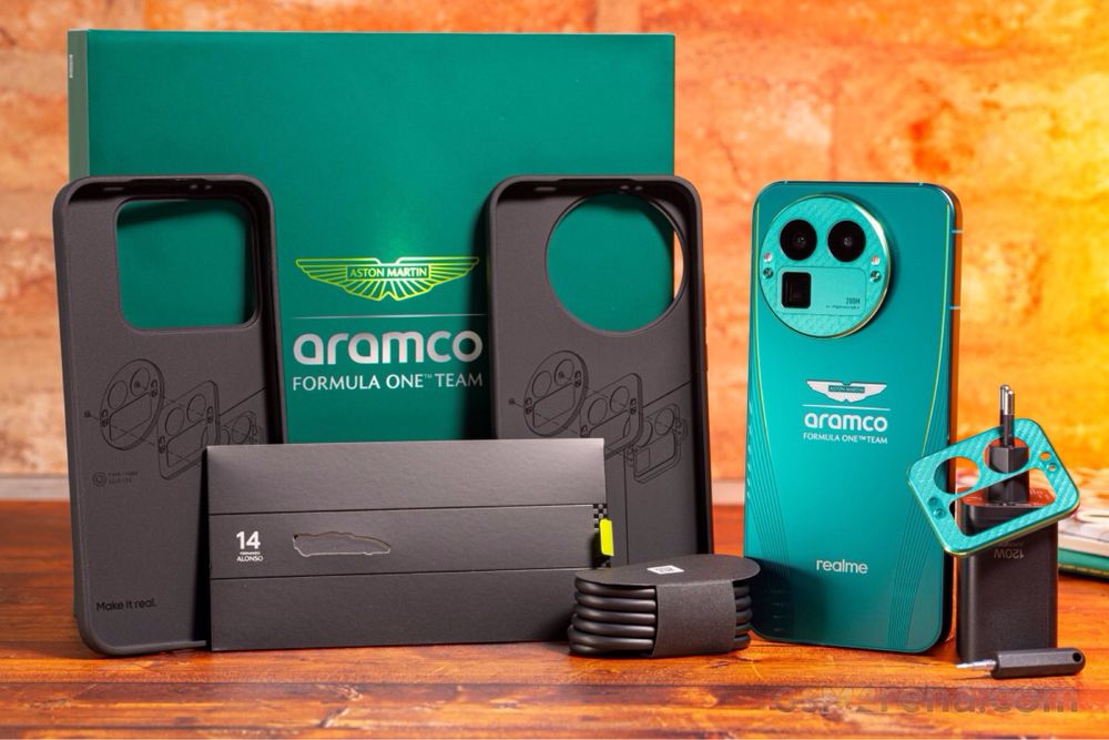 Realme GT 8 Pro (Aston Martin F1 Limited Edition)